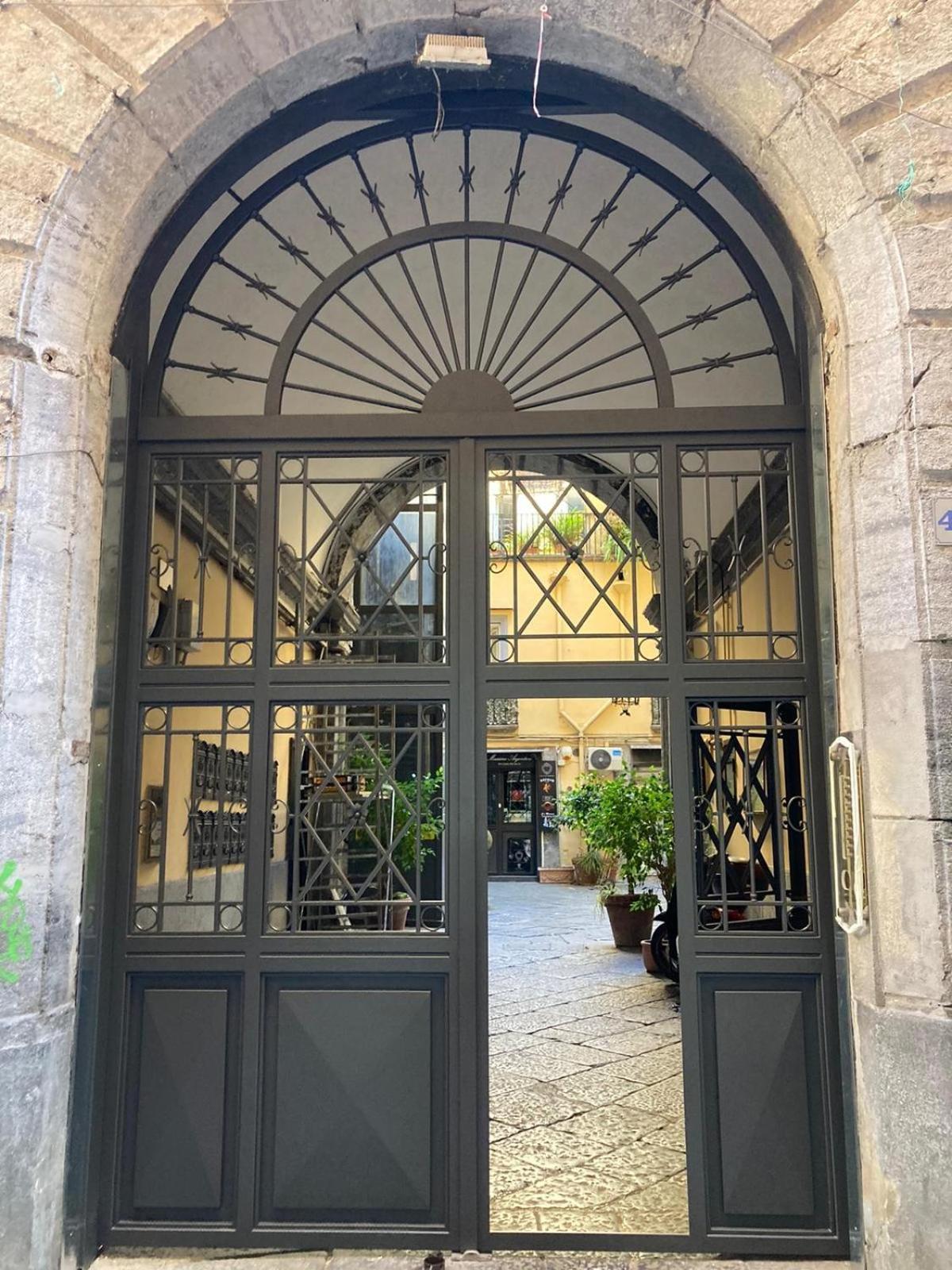 Casa Velata A Spaccanapoli Exterior photo